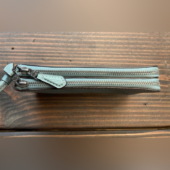 COACH double corner zip wristlet, gray - Picture 7 of 9